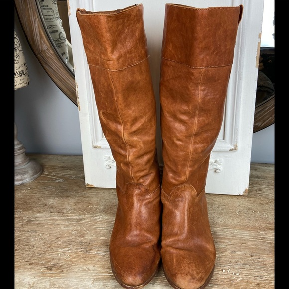 Shoes - Boots